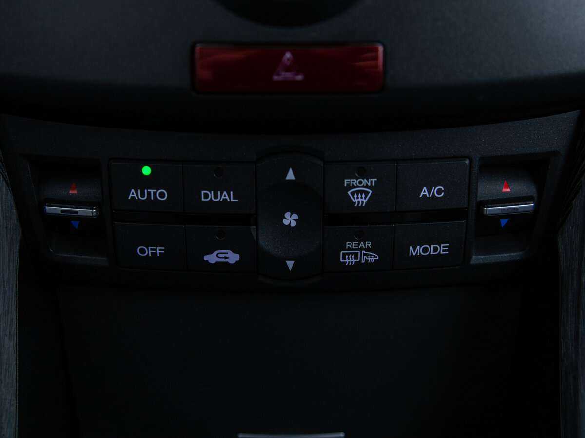 Honda Accord с пробегом — 2008 год. Фото: #19