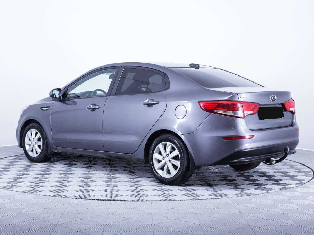 Kia Rio с пробегом — 2017 год. Фото: #6