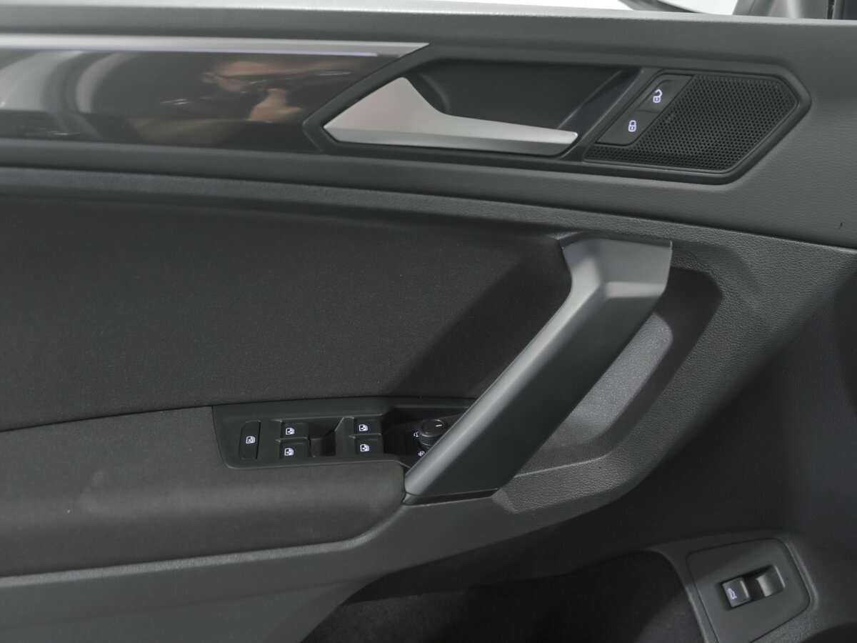 Volkswagen Tiguan с пробегом — 2019 год. Фото: #12
