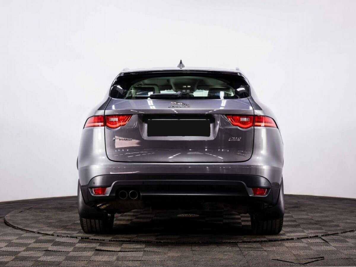 Jaguar F-Pace с пробегом — 2017 год. Фото: #4