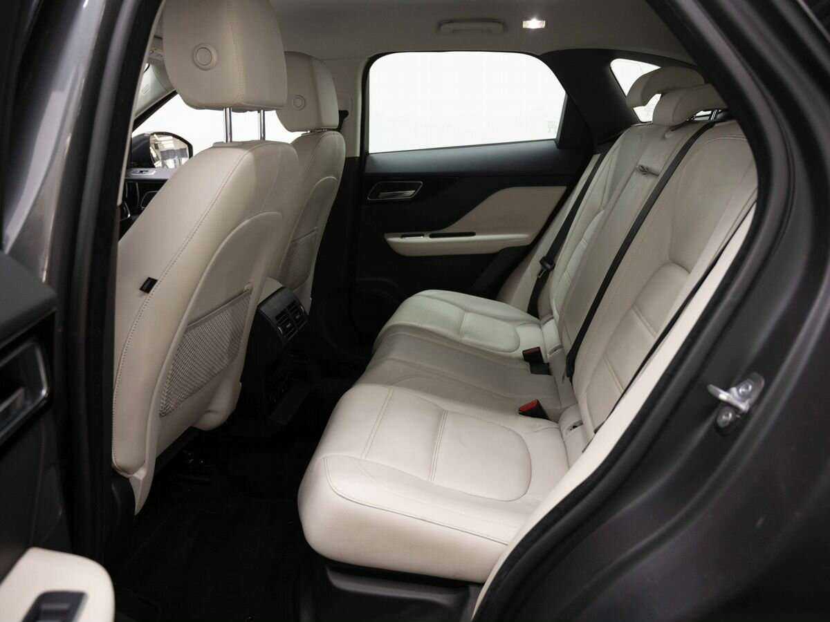 Jaguar F-Pace с пробегом — 2017 год. Фото: #7