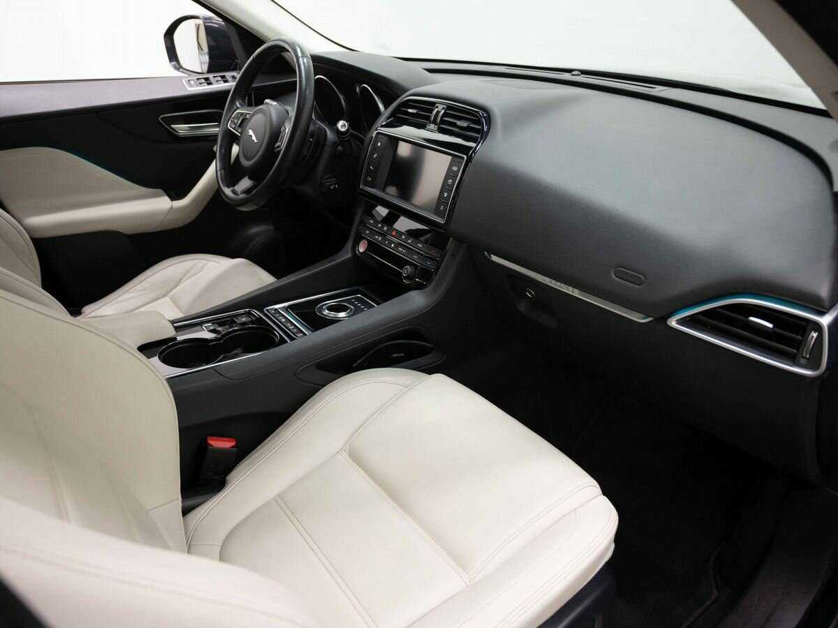 Jaguar F-Pace с пробегом — 2017 год. Фото: #9