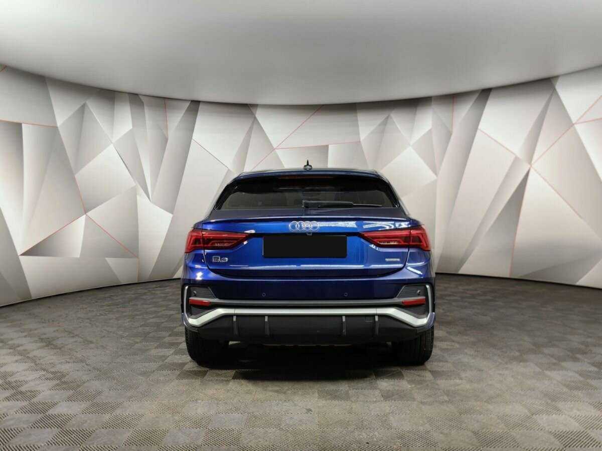 Audi Q3 Sportback с пробегом — 2020 год. Фото: #7