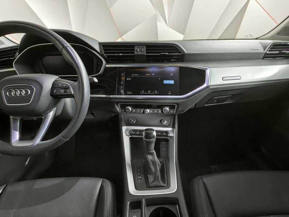 Audi Q3 Sportback с пробегом — 2020 год. Фото: #10