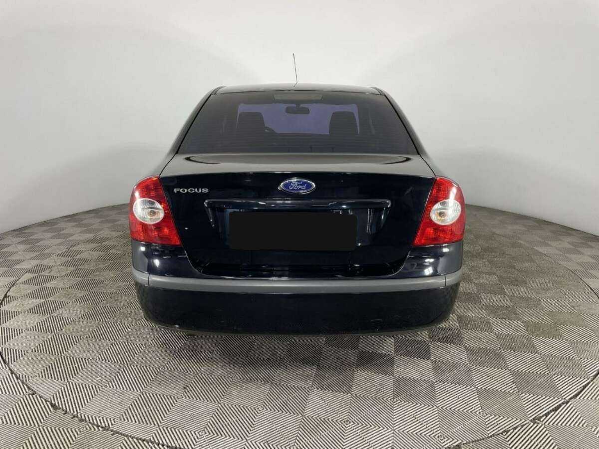 Ford Focus с пробегом — 2007 год. Фото: #2