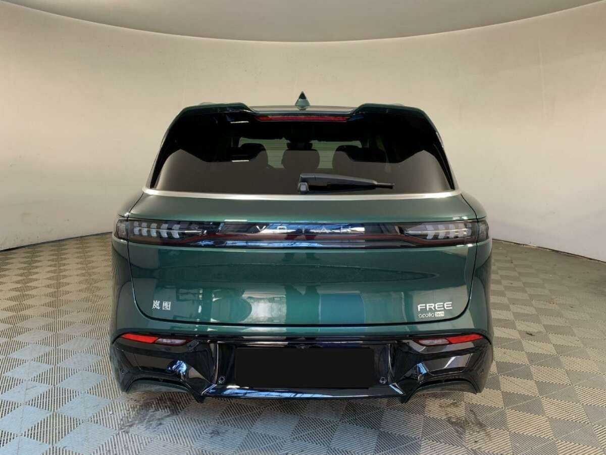 Voyah Free с пробегом — 2023 год. Фото: #2