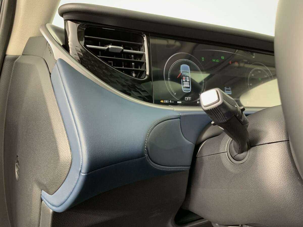 Voyah Free с пробегом — 2023 год. Фото: #8