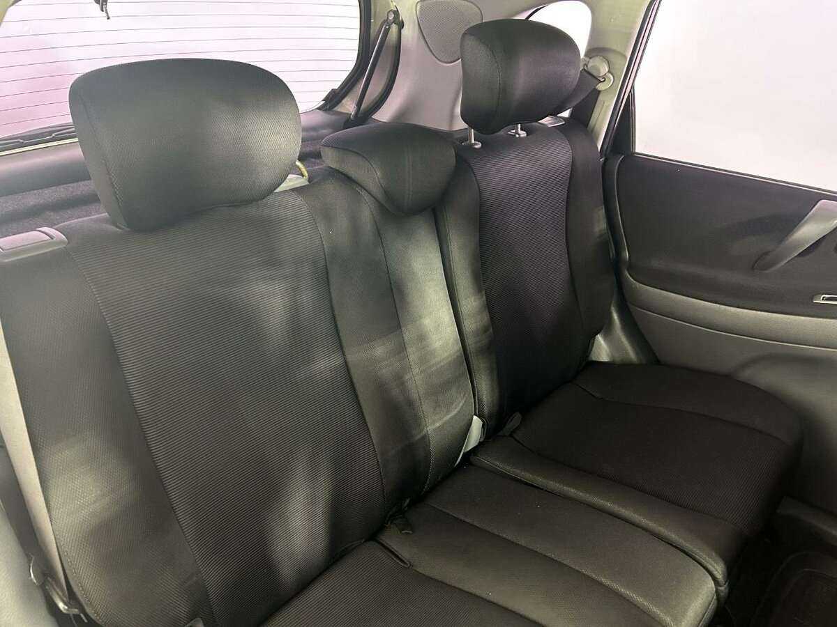 Suzuki Liana с пробегом — 2004 год. Фото: #14