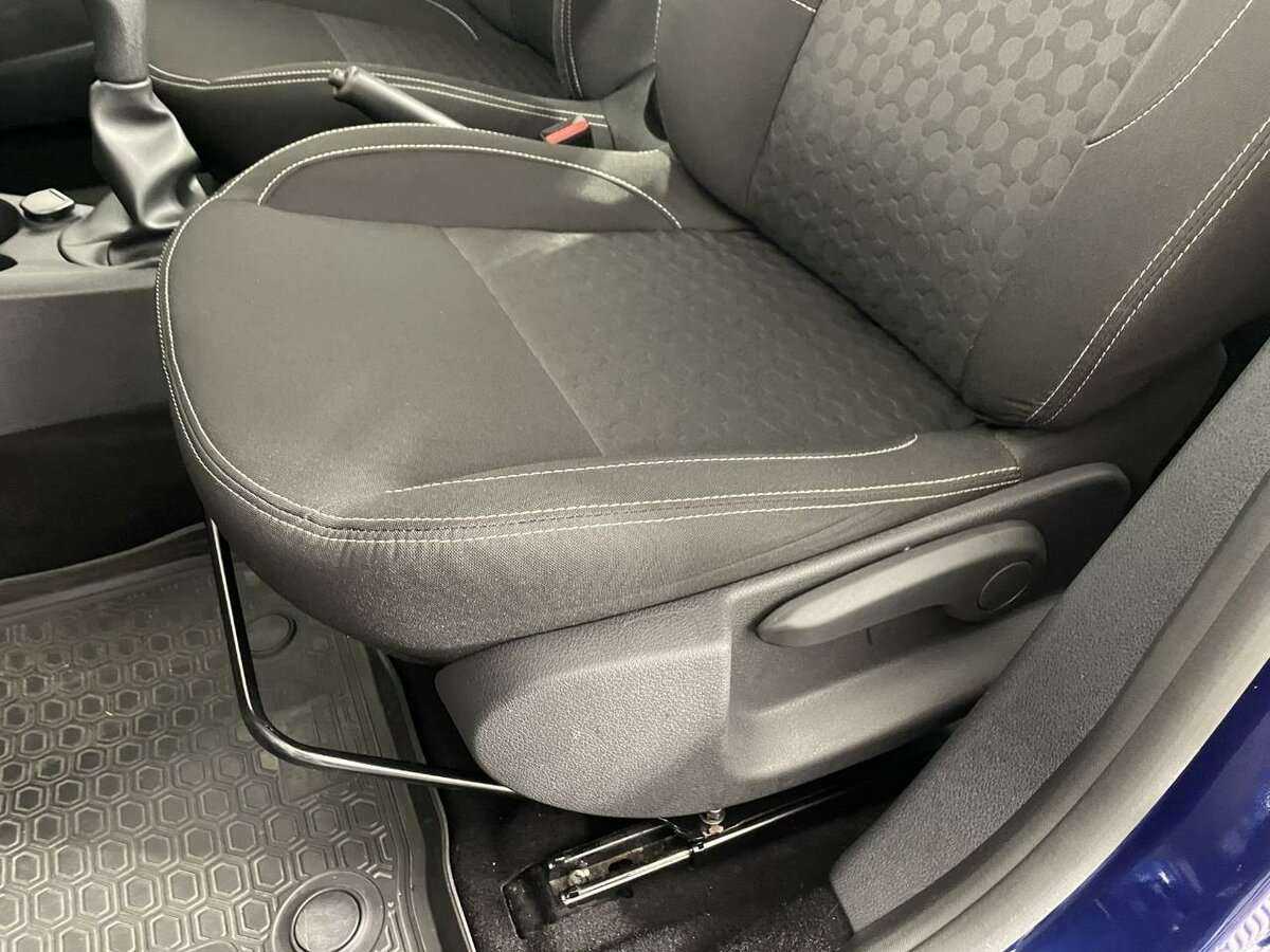 Renault Logan с пробегом — 2016 год. Фото: #9