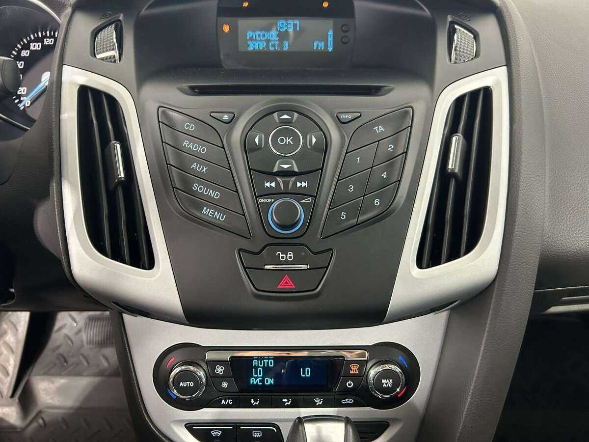 Ford Focus с пробегом — 2014 год. Фото: #11