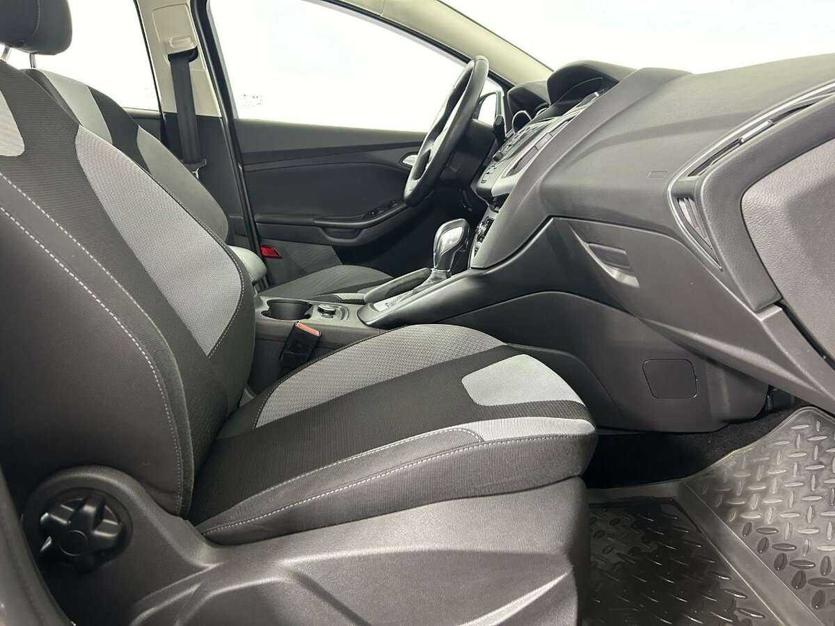 Ford Focus с пробегом — 2014 год. Фото: #13