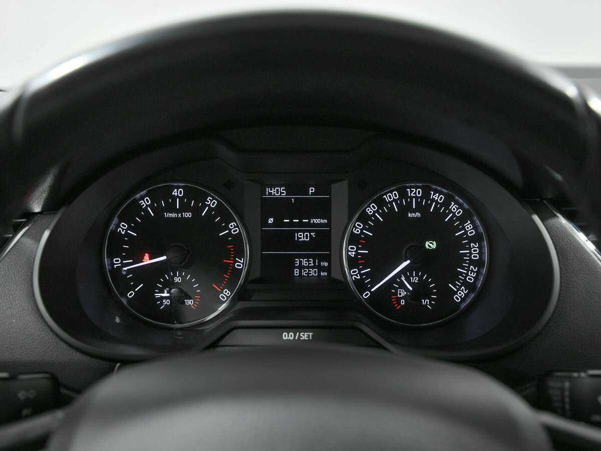 Skoda Octavia с пробегом — 2017 год. Фото: #6