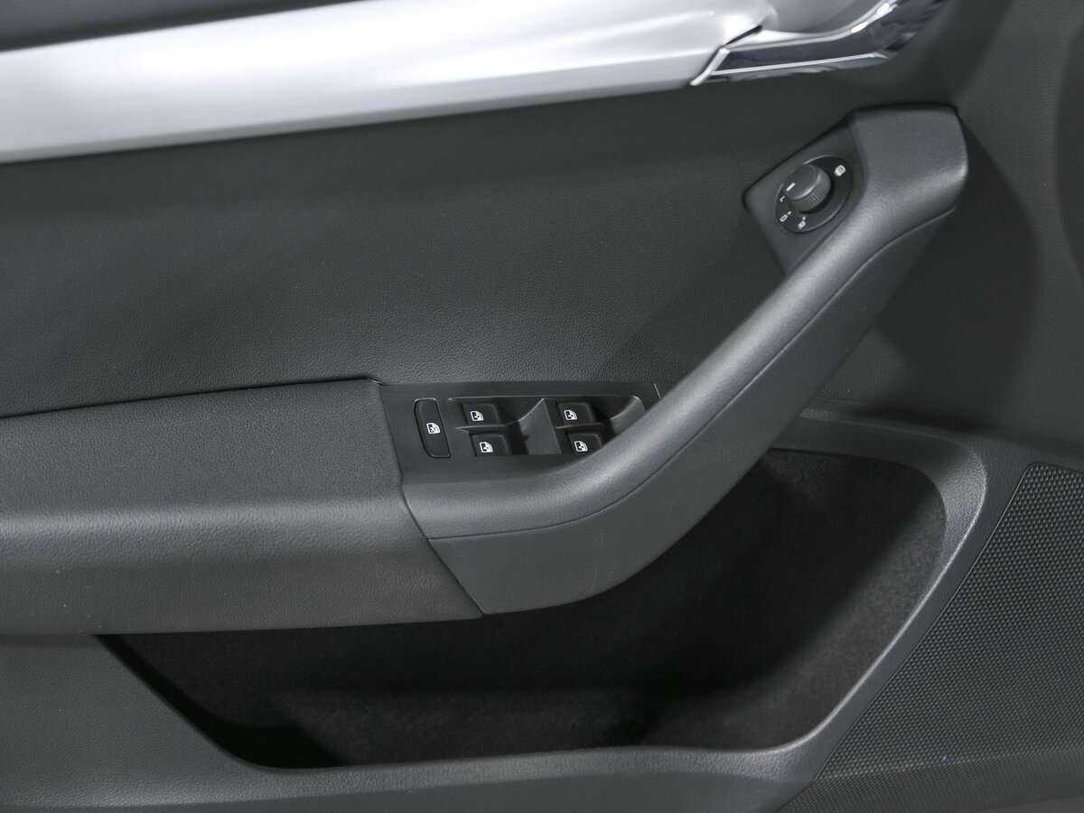 Skoda Octavia с пробегом — 2017 год. Фото: #12