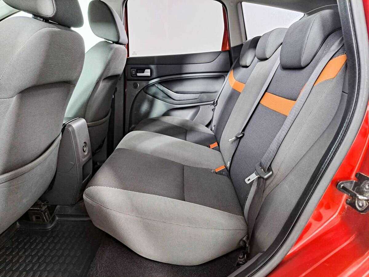 Ford Kuga с пробегом — 2008 год. Фото: #9