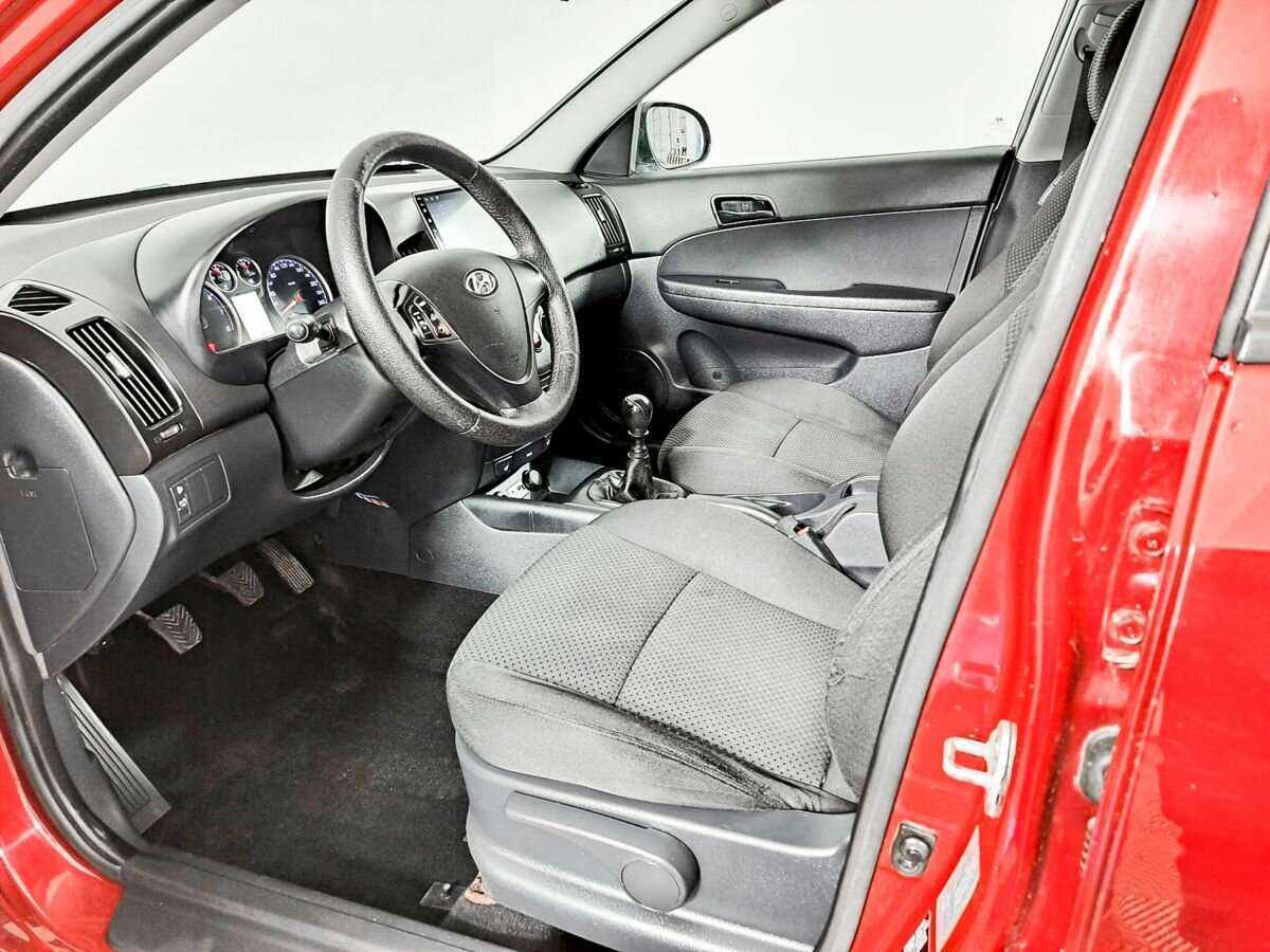 Hyundai i30 с пробегом — 2009 год. Фото: #13