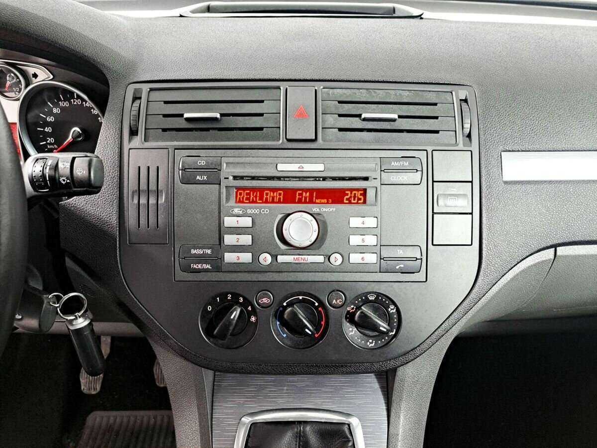 Ford C-MAX с пробегом — 2008 год. Фото: #12