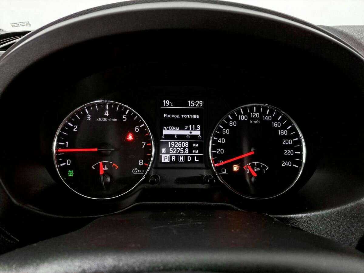 Nissan X-Trail с пробегом — 2011 год. Фото: #10
