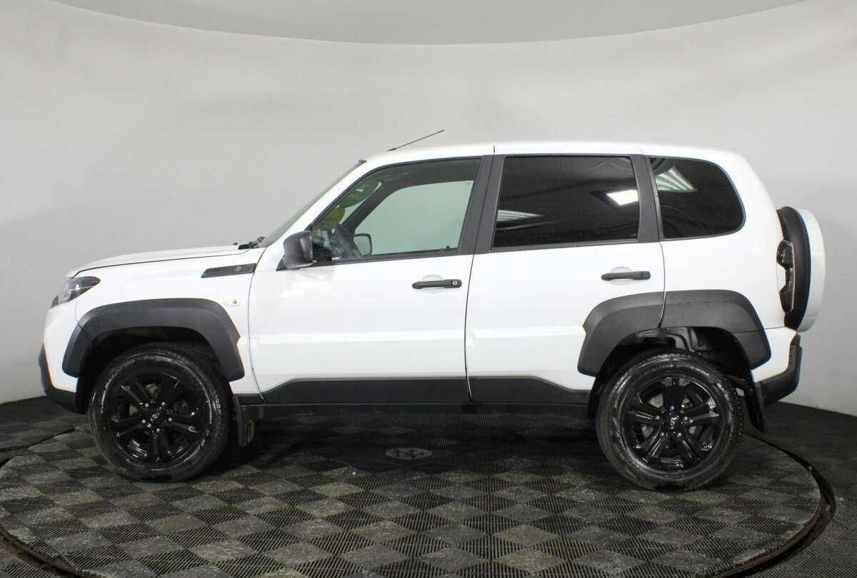 Lada (ВАЗ) Niva с пробегом — 2023 год. Фото: #4