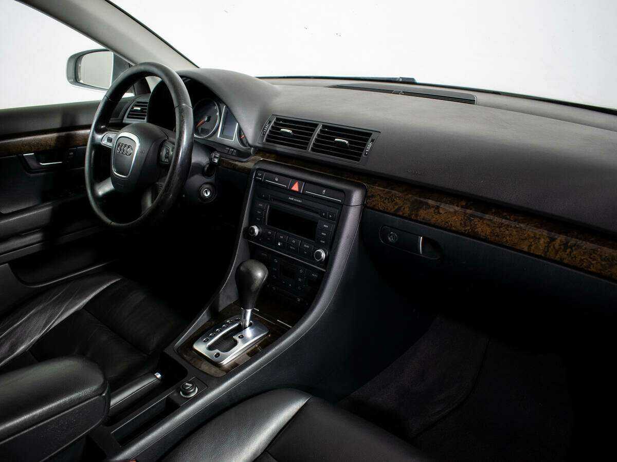 Audi A4 с пробегом — 2007 год. Фото: #6