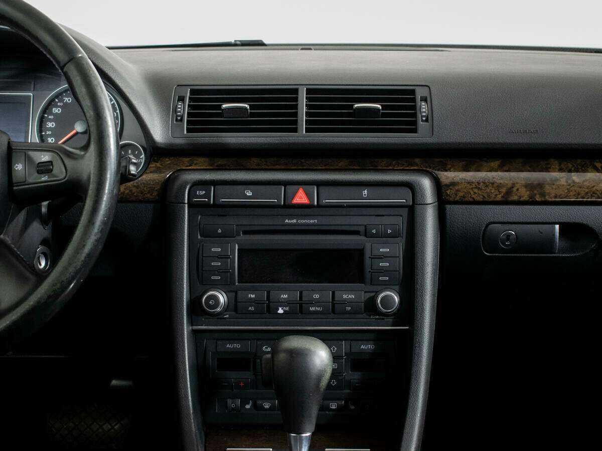 Audi A4 с пробегом — 2007 год. Фото: #8