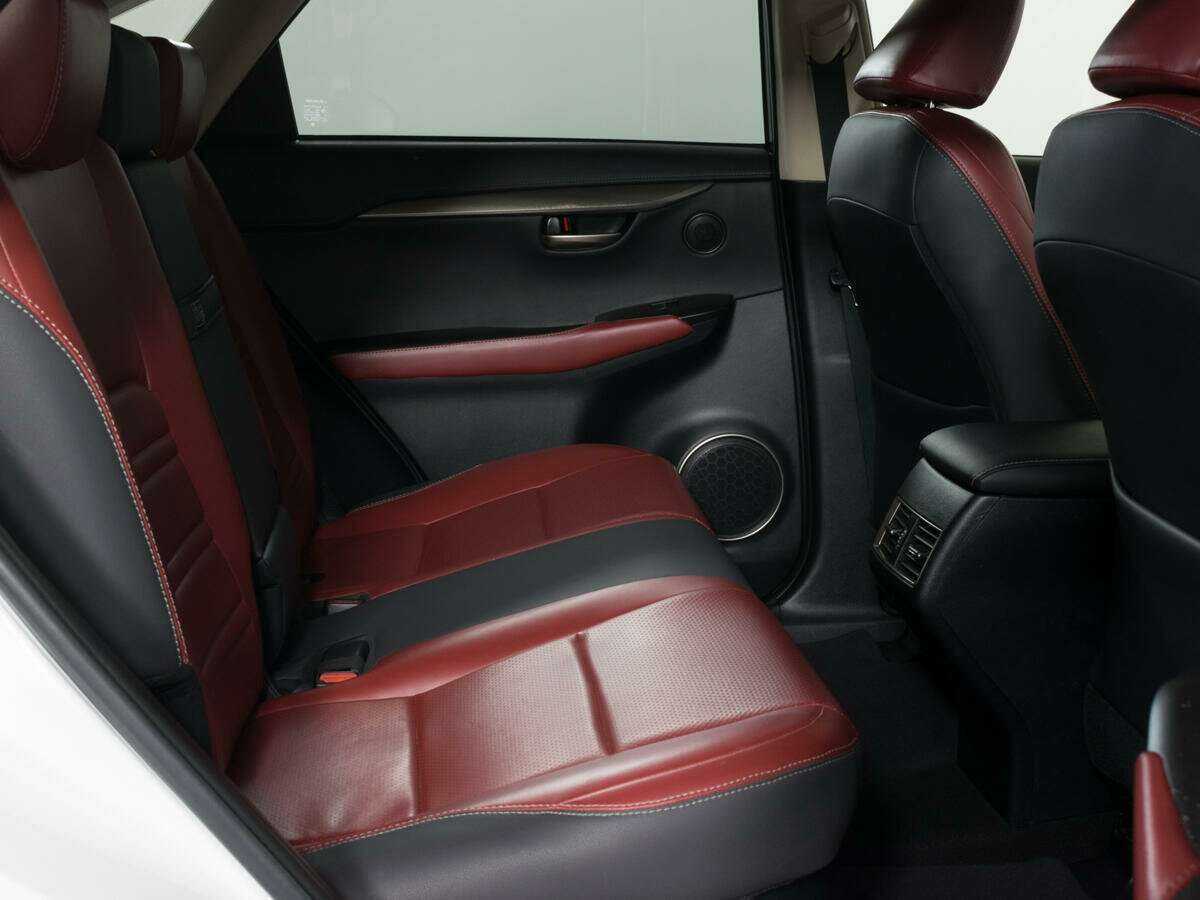 Lexus NX с пробегом — 2021 год. Фото: #11