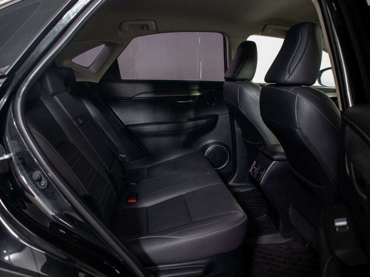 Lexus NX с пробегом — 2020 год. Фото: #9