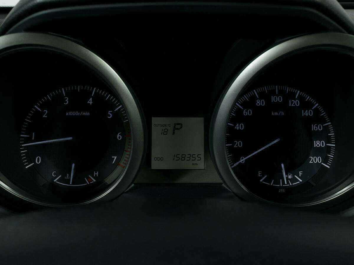 Toyota Land Cruiser Prado с пробегом — 2015 год. Фото: #12