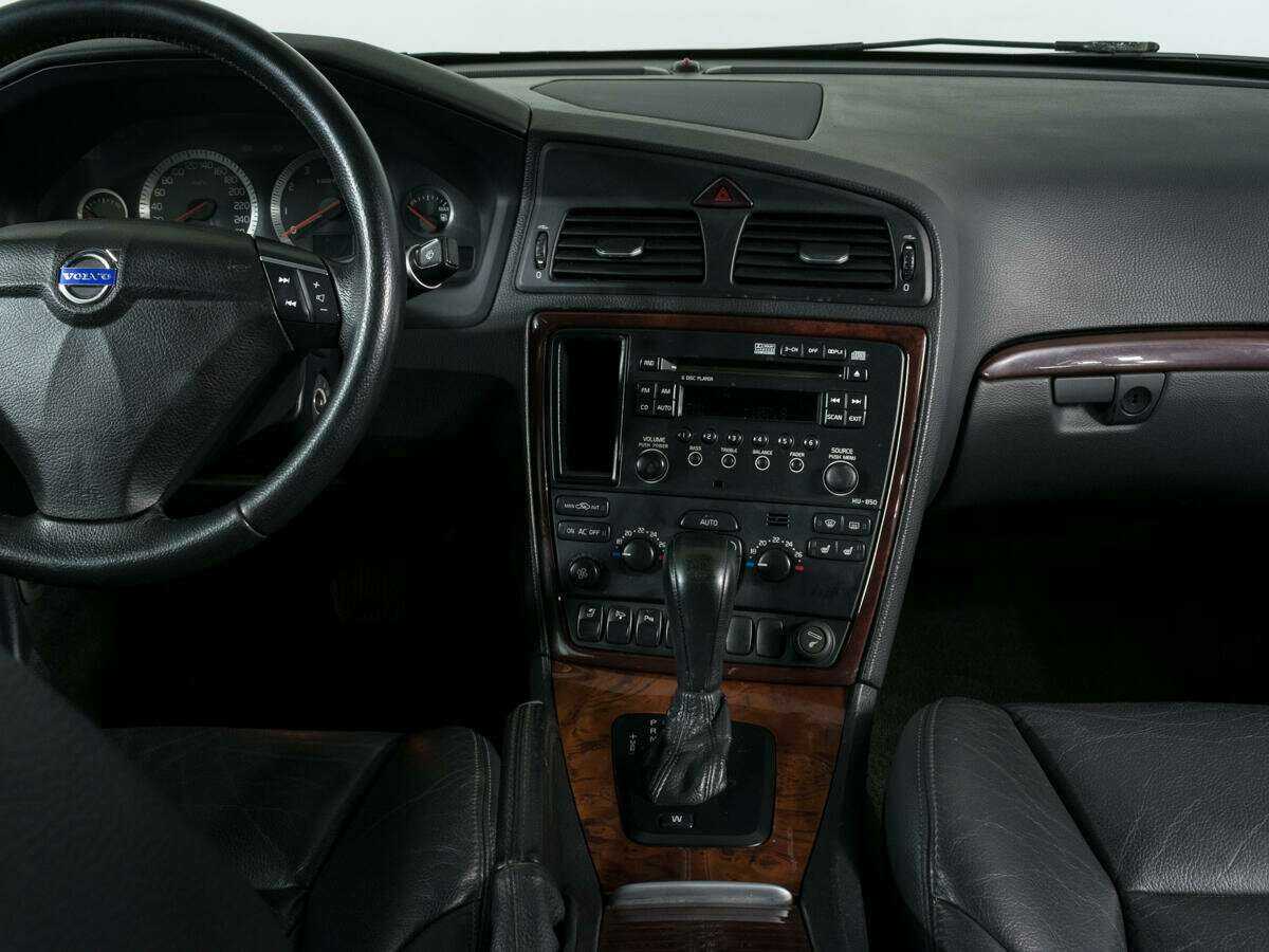 Volvo S60 с пробегом — 2008 год. Фото: #7