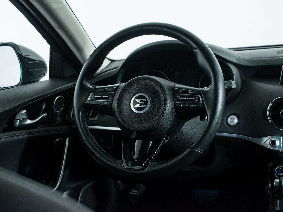 Kia Stinger с пробегом — 2019 год. Фото: #13