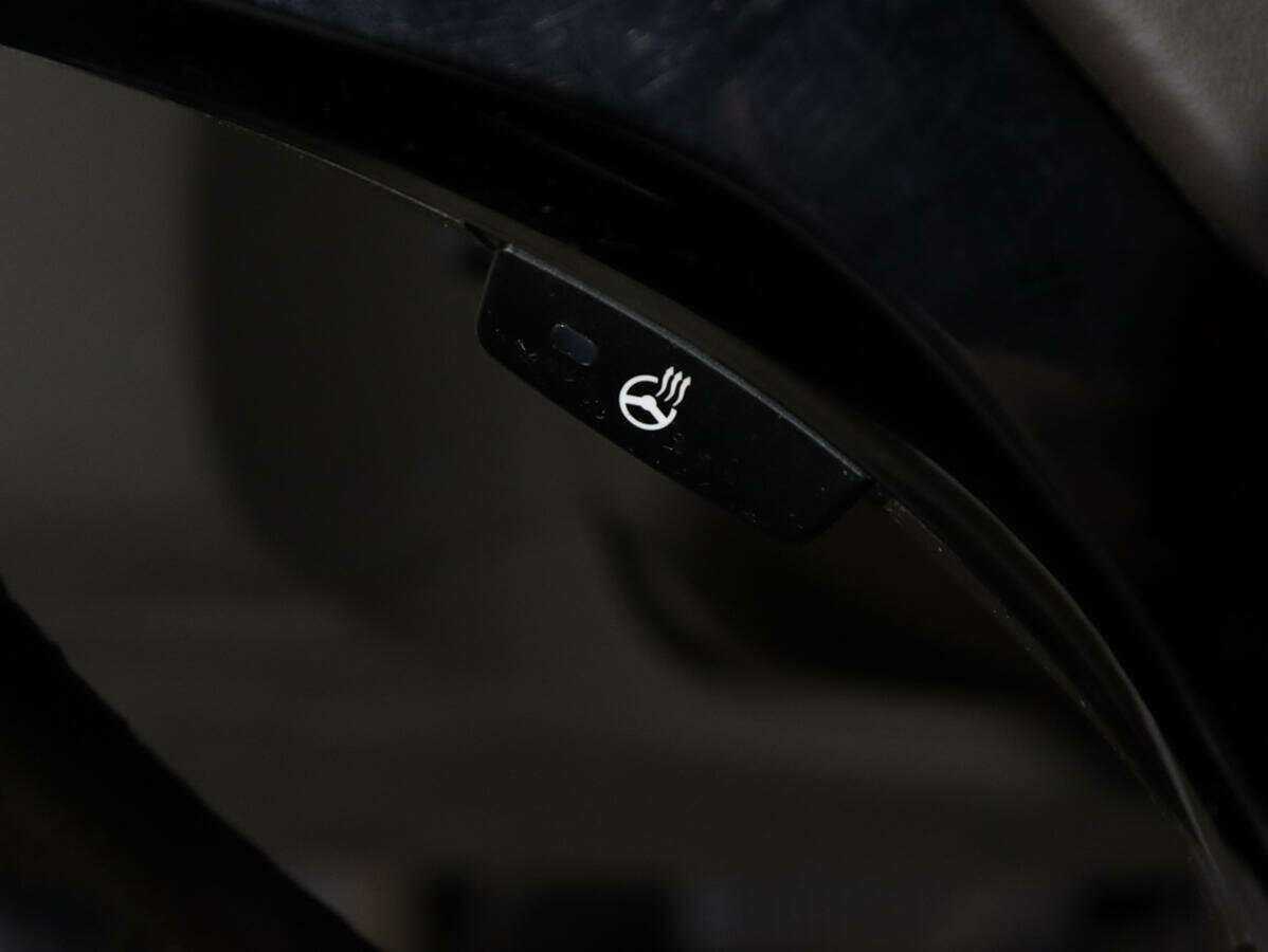 Kia Quoris с пробегом — 2013 год. Фото: #22