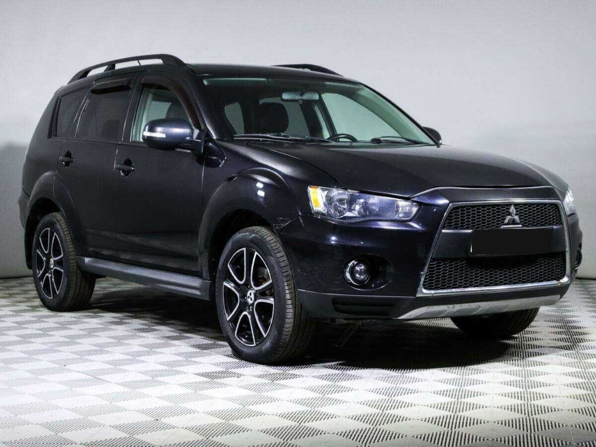 Mitsubishi Outlander с пробегом — 2011 год. Фото: #2