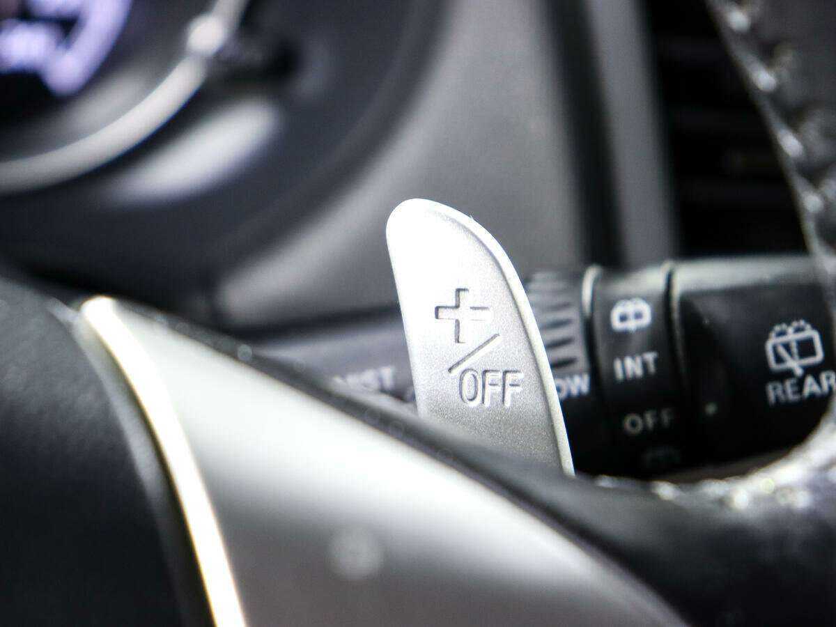 Mitsubishi Outlander с пробегом — 2011 год. Фото: #13