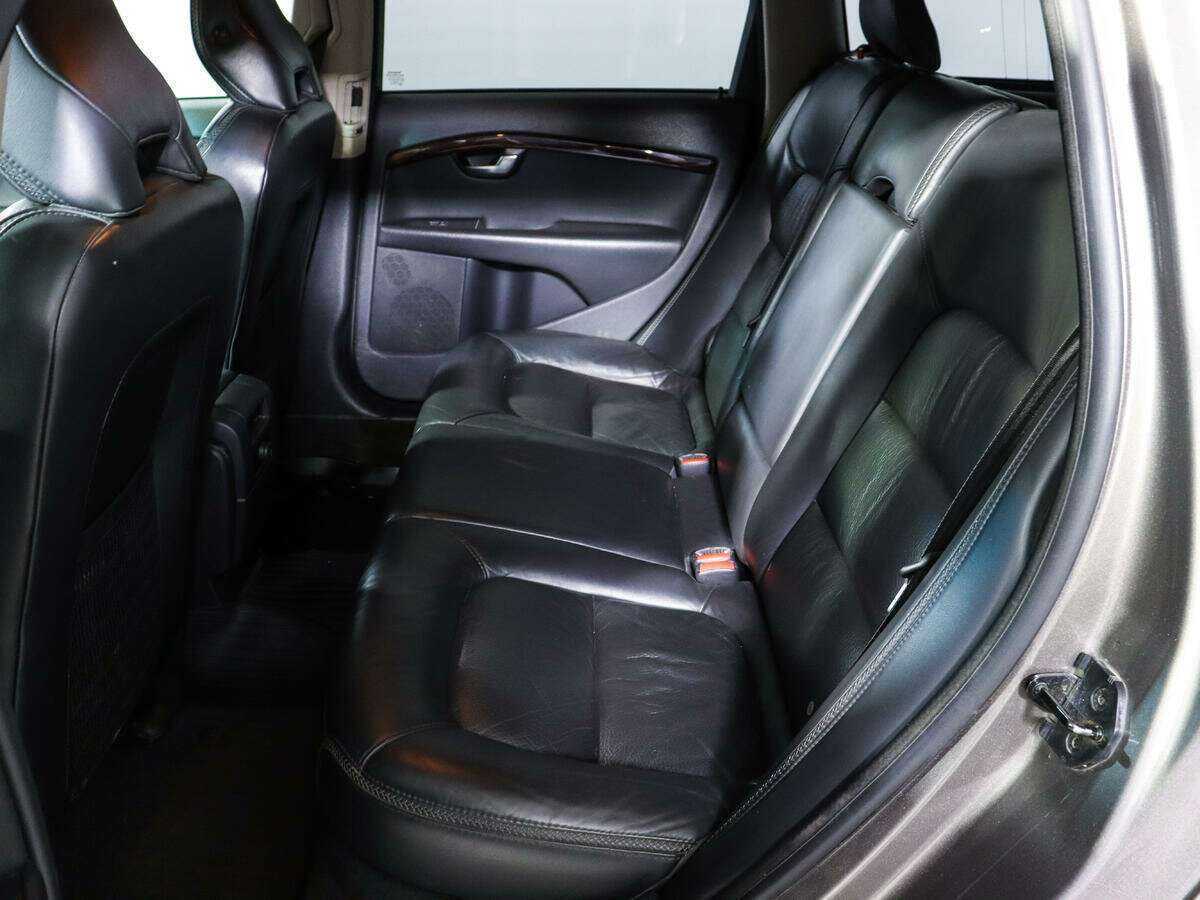 Volvo XC70 с пробегом — 2010 год. Фото: #7