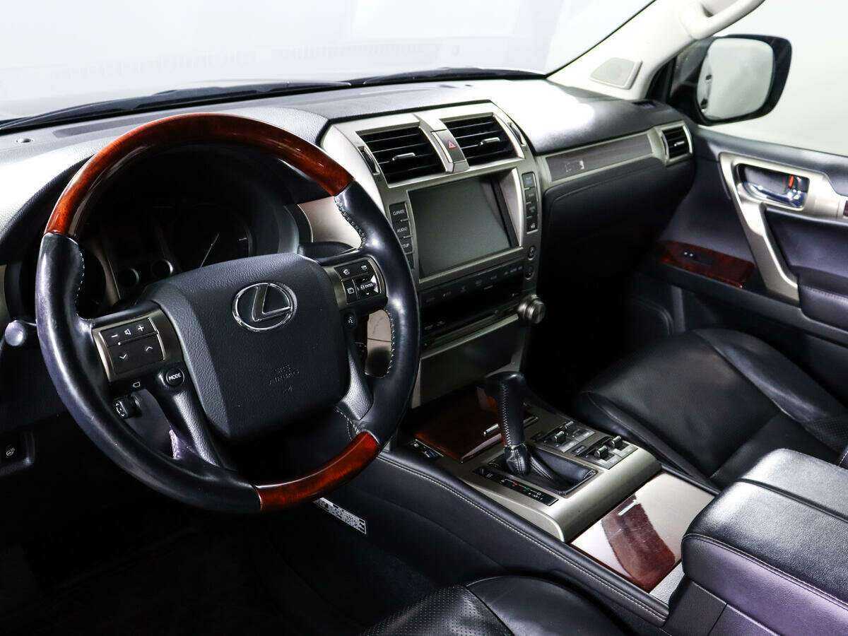 Lexus GX с пробегом — 2011 год. Фото: #11
