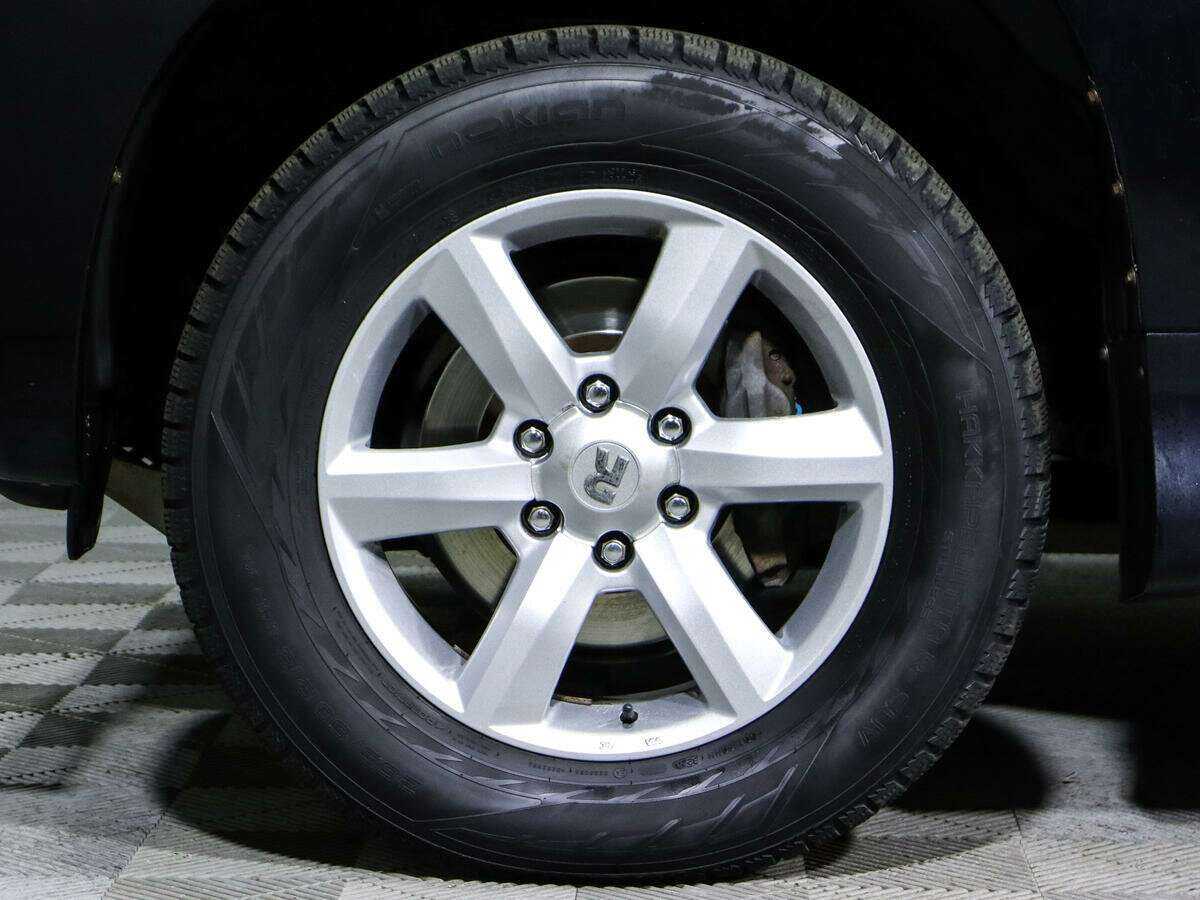 Lexus GX с пробегом — 2011 год. Фото: #20