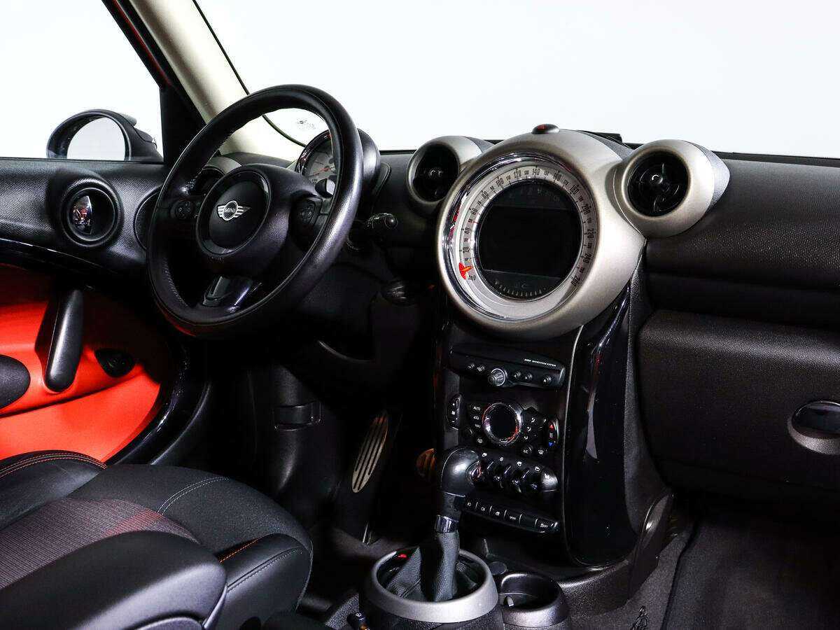 Mini Countryman с пробегом — 2012 год. Фото: #6