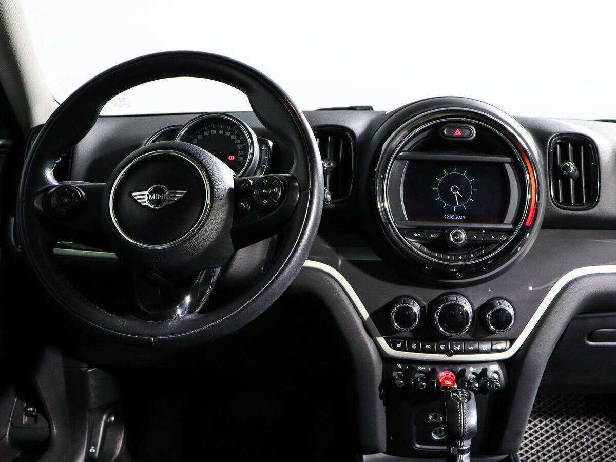 Mini Countryman с пробегом — 2018 год. Фото: #9