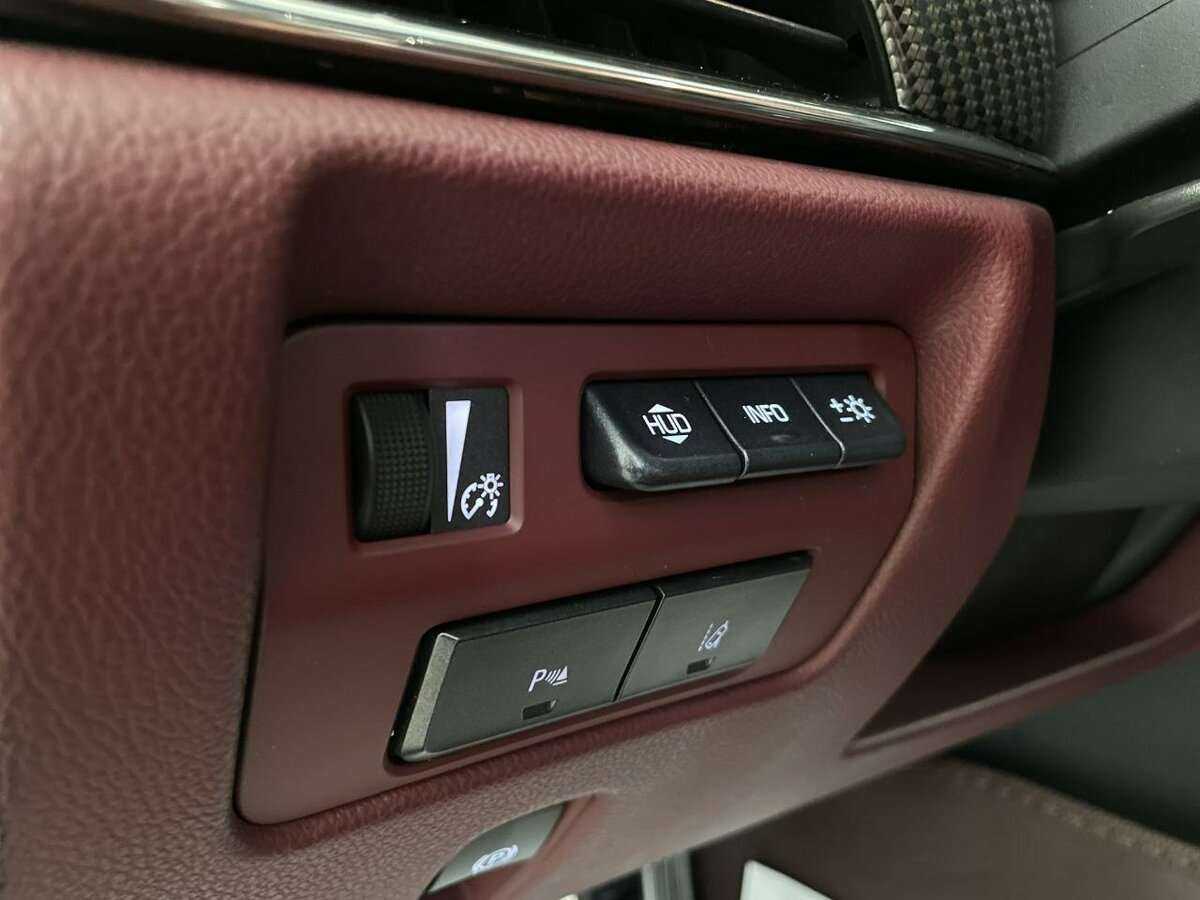 Cadillac ATS с пробегом — 2013 год. Фото: #8