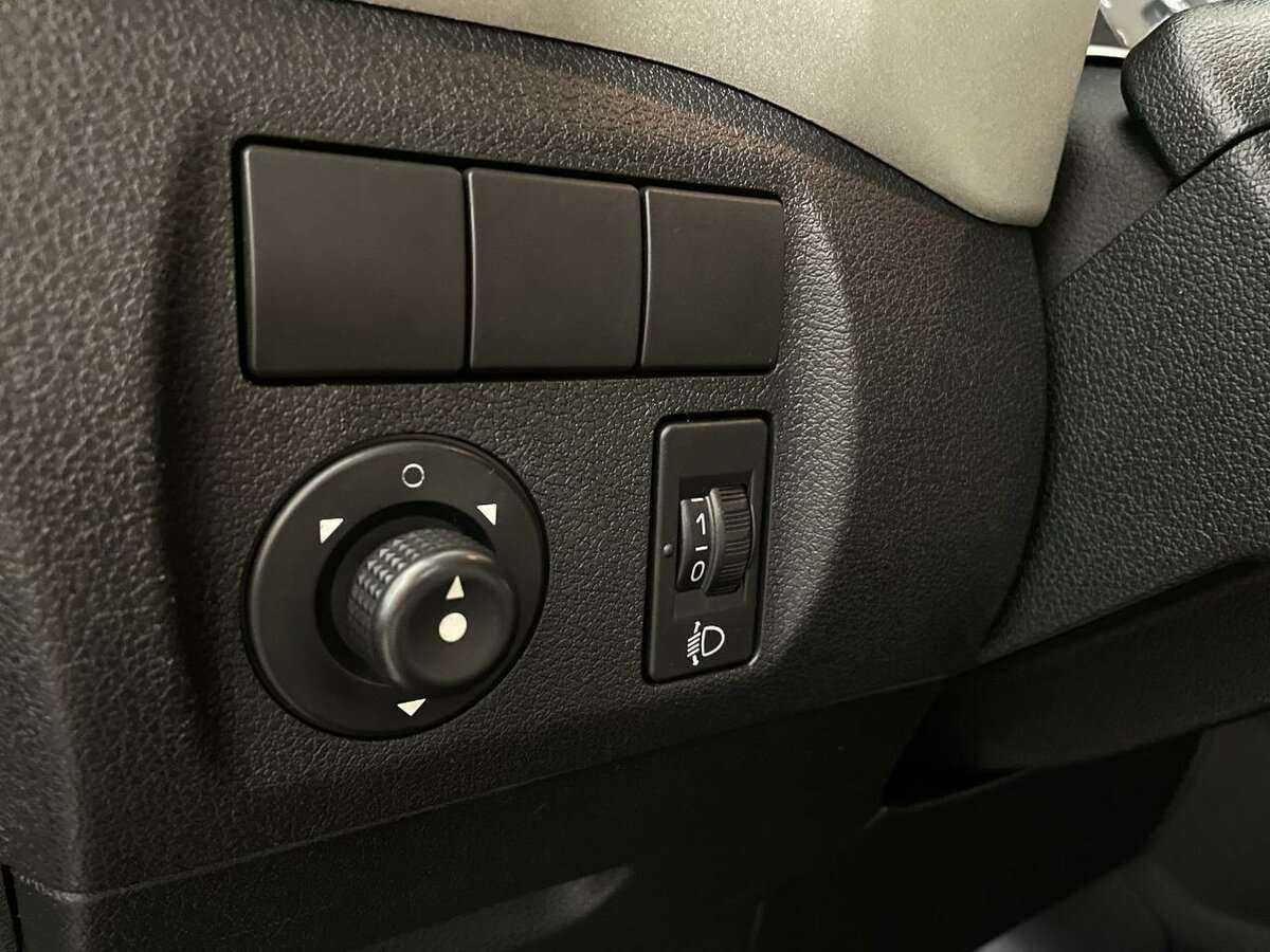 Peugeot Partner с пробегом — 2014 год. Фото: #8