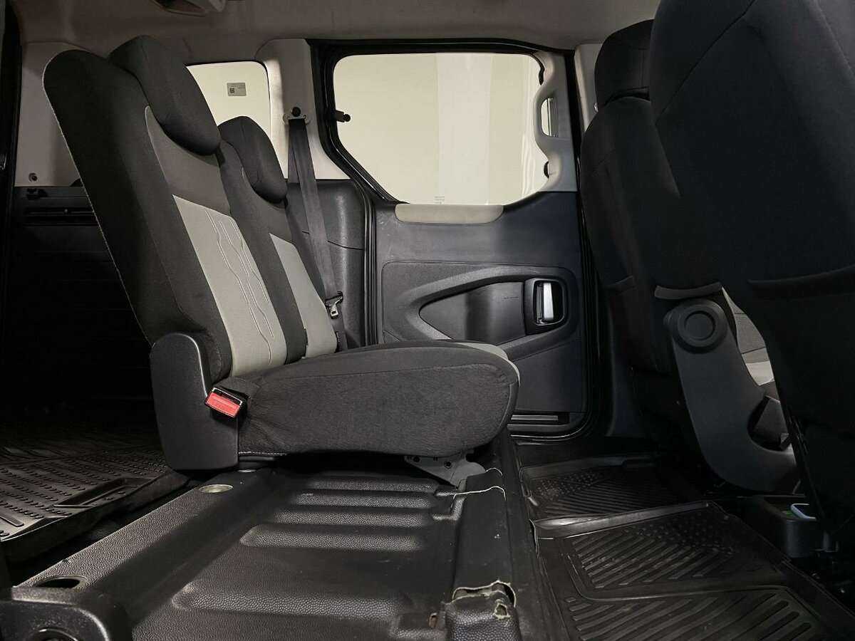 Peugeot Partner с пробегом — 2014 год. Фото: #15