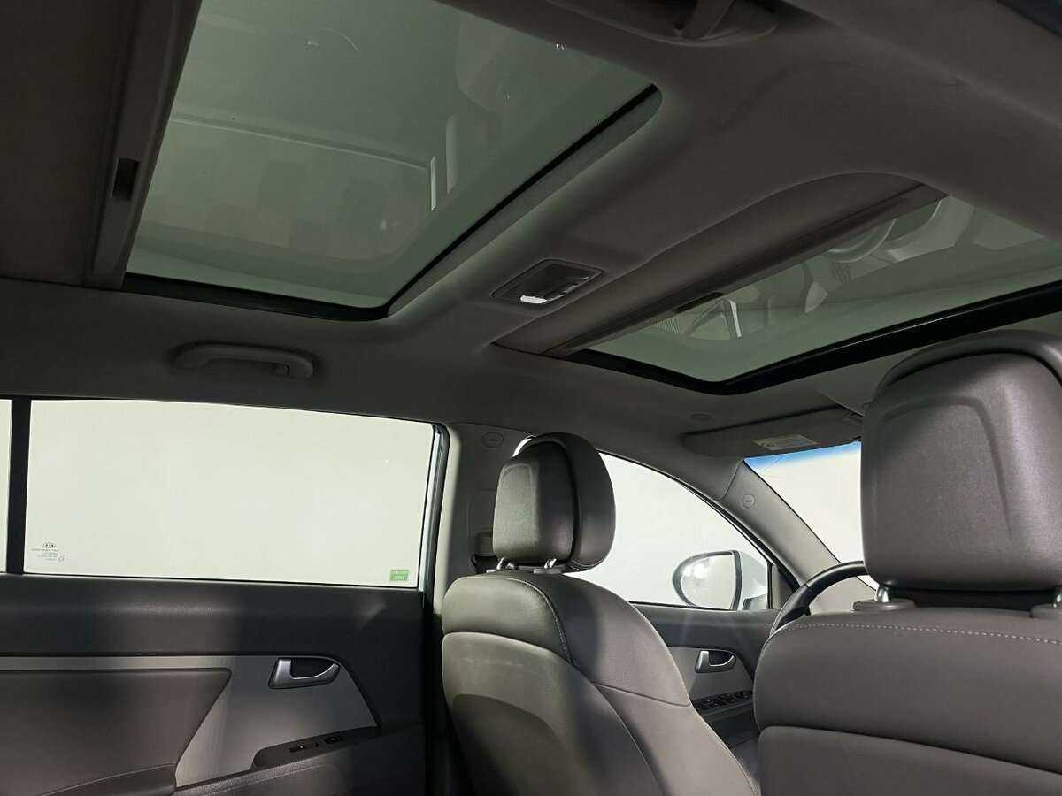 Kia Sportage с пробегом — 2011 год. Фото: #14