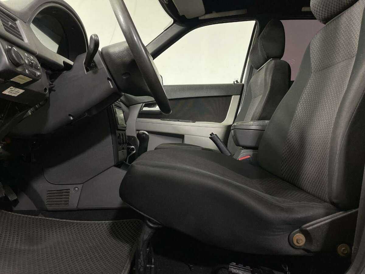 Lada (ВАЗ) Priora с пробегом — 2011 год. Фото: #7