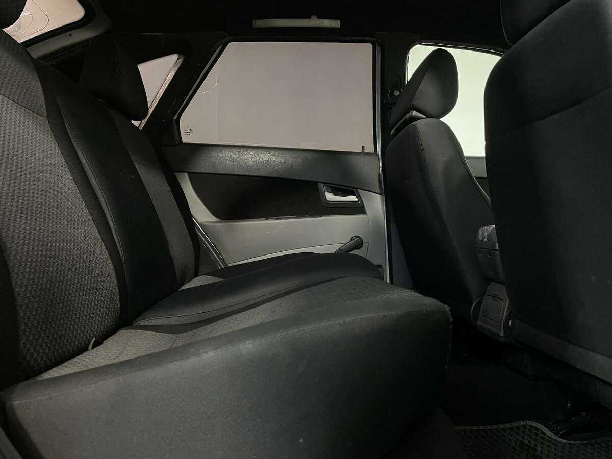 Lada (ВАЗ) Priora с пробегом — 2011 год. Фото: #13