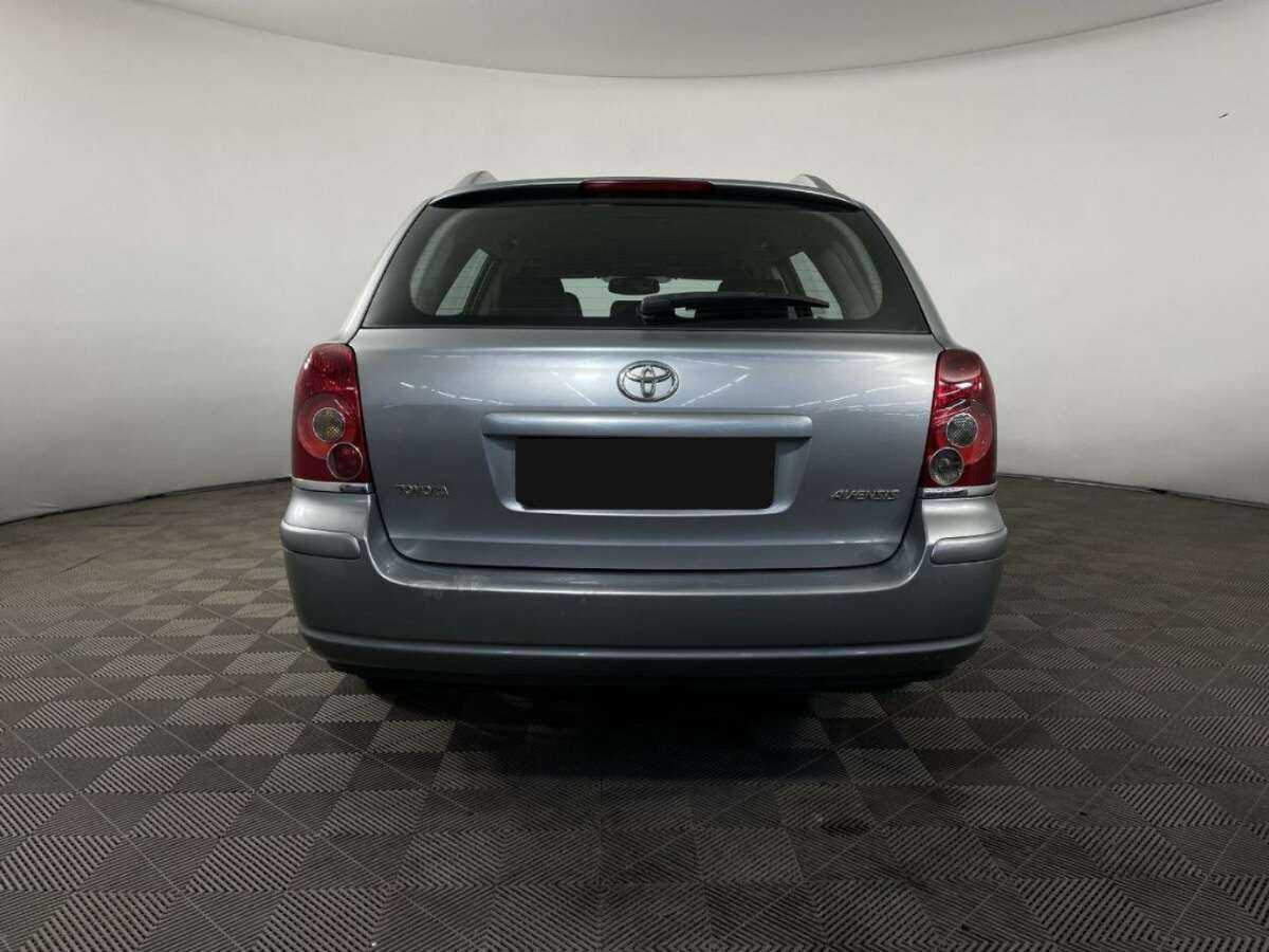 Toyota Avensis с пробегом — 2008 год. Фото: #2