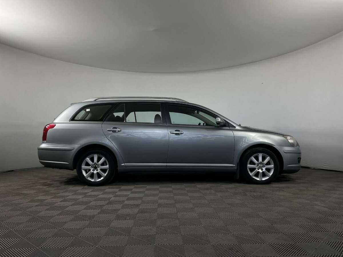 Toyota Avensis с пробегом — 2008 год. Фото: #3