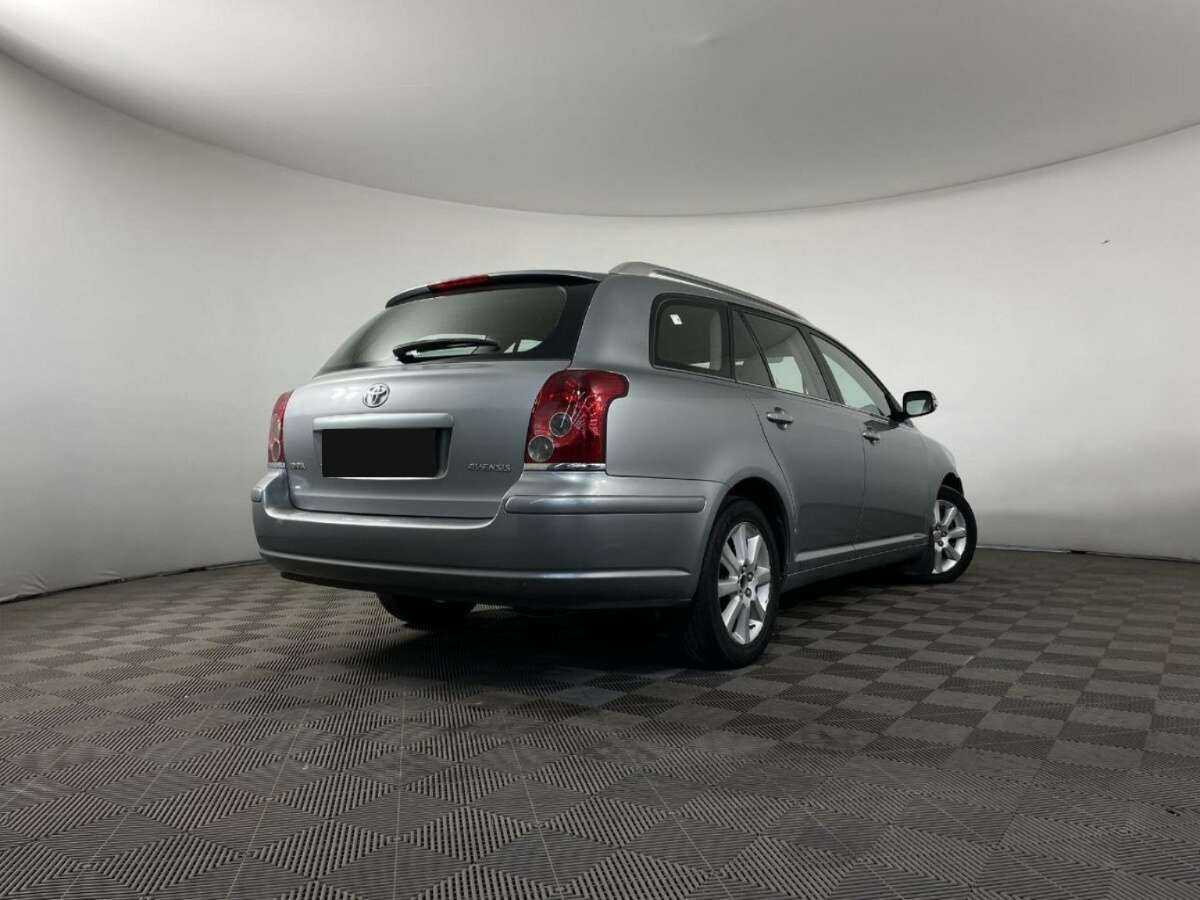 Toyota Avensis с пробегом — 2008 год. Фото: #5