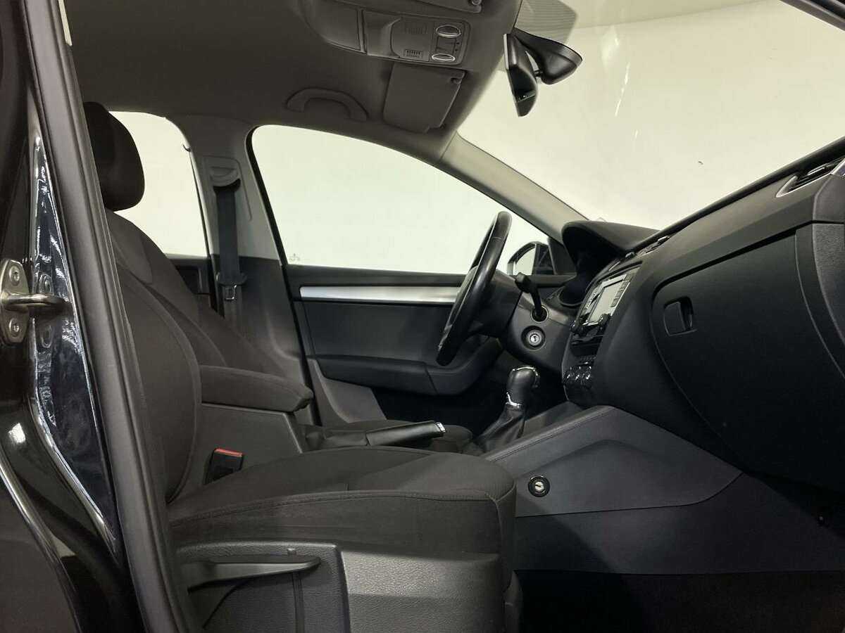 Skoda Octavia с пробегом — 2014 год. Фото: #13