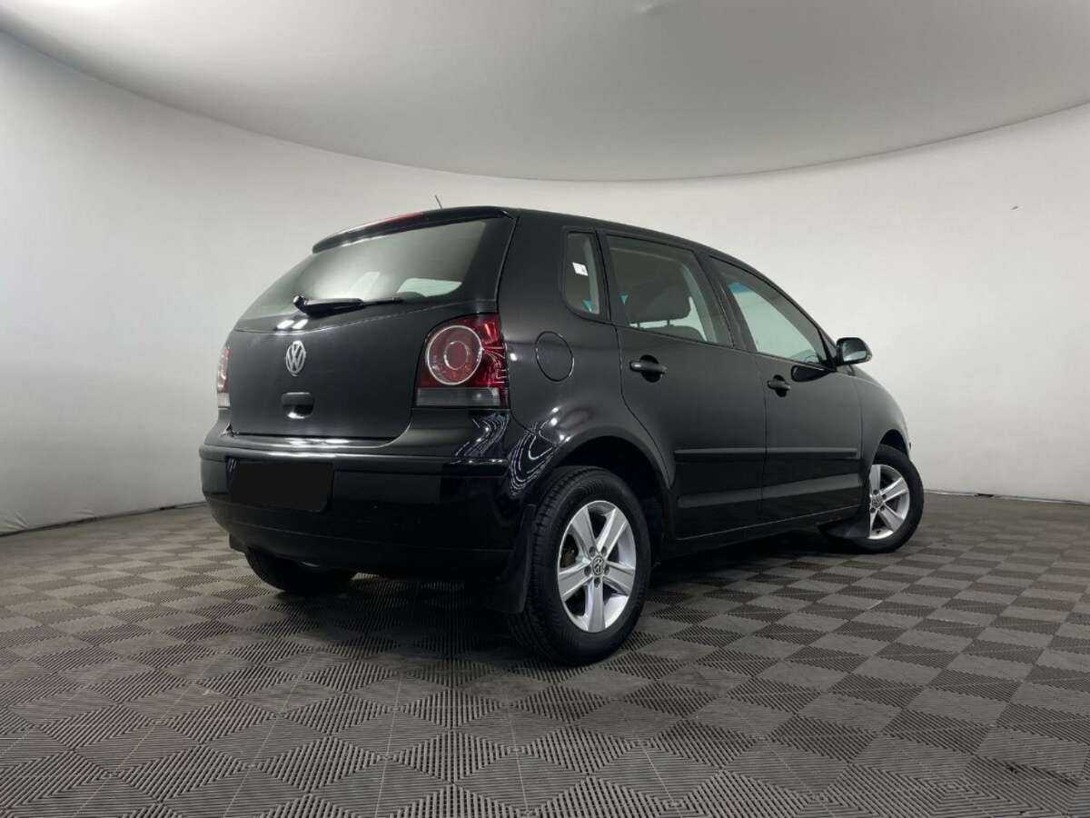 Volkswagen Polo с пробегом — 2008 год. Фото: #5