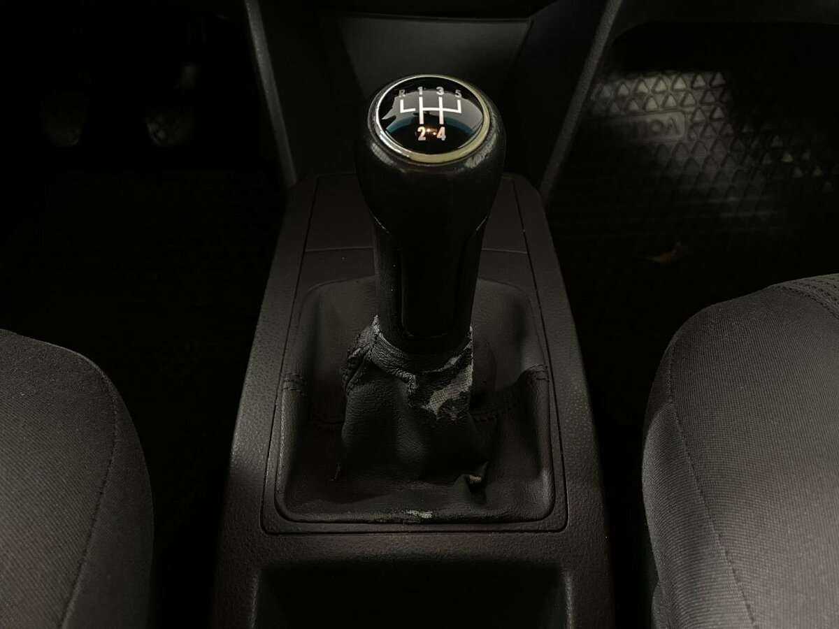 Volkswagen Polo с пробегом — 2008 год. Фото: #12