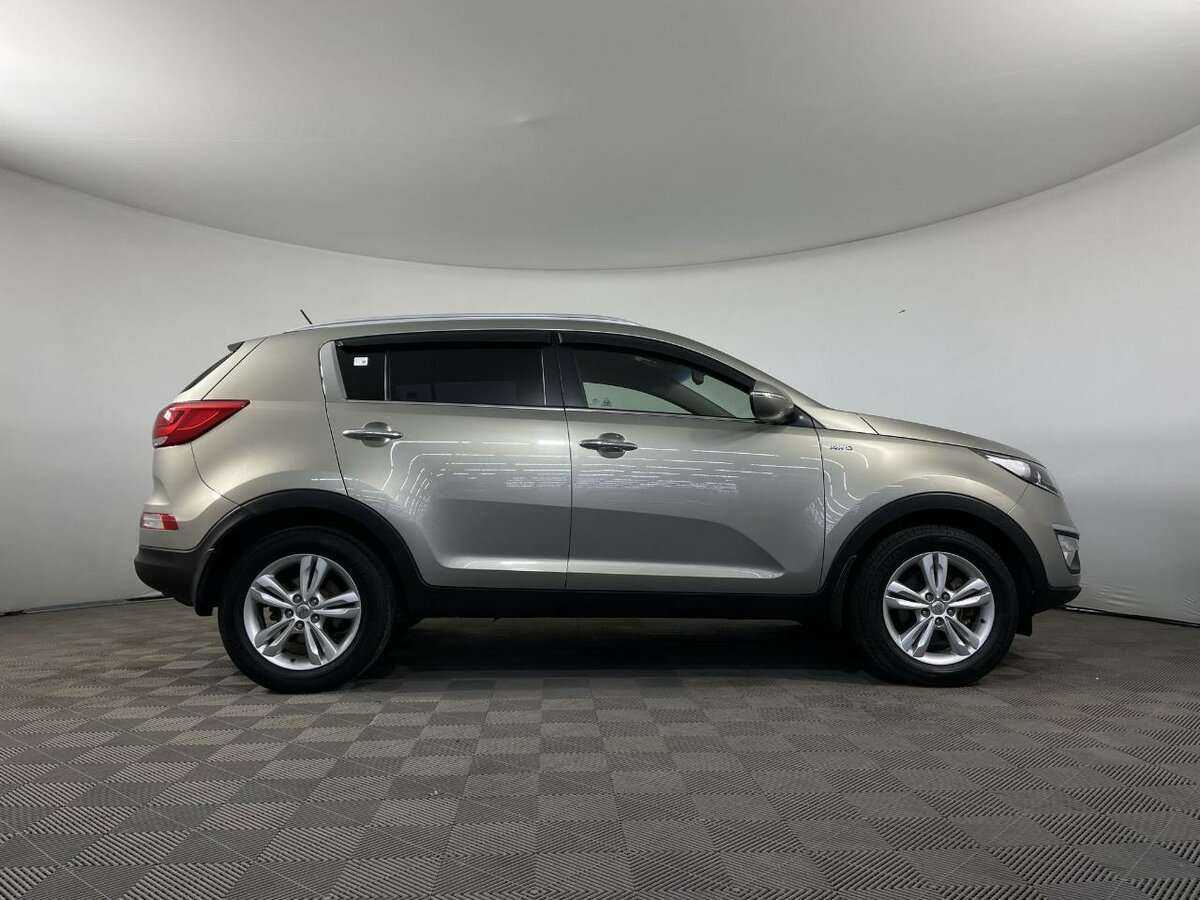 Kia Sportage с пробегом — 2015 год. Фото: #3